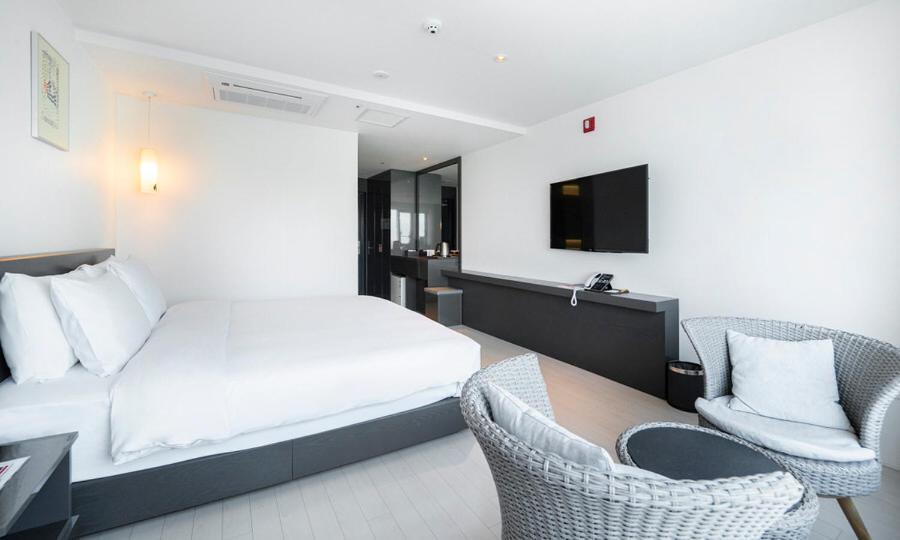 Yeosu Hotel Haven Экстерьер фото